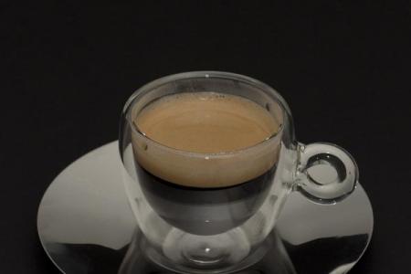 Filiżanki termiczne do espresso 2 szt. + podstawki - Luigi Bormioli