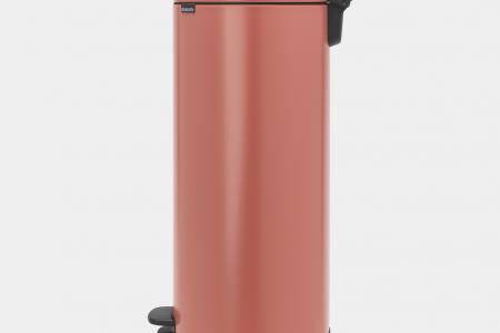 Kosz pedałowy newIcon 30 L Terracotta Pink, wolnoopadająca pokrywa - Brabantia